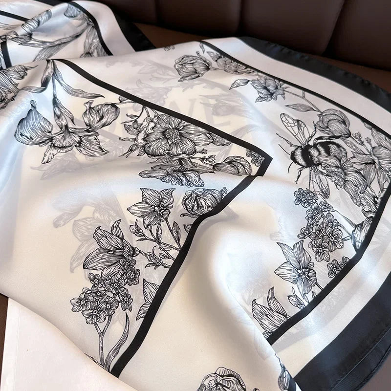 Foulard Floral Satiné
