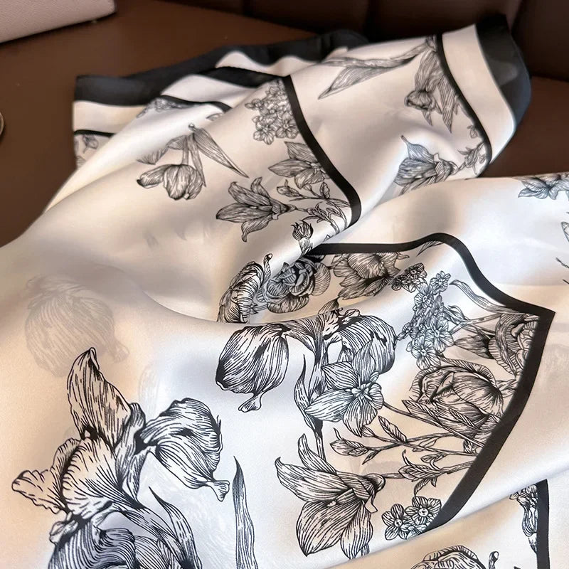 Foulard Floral Satiné